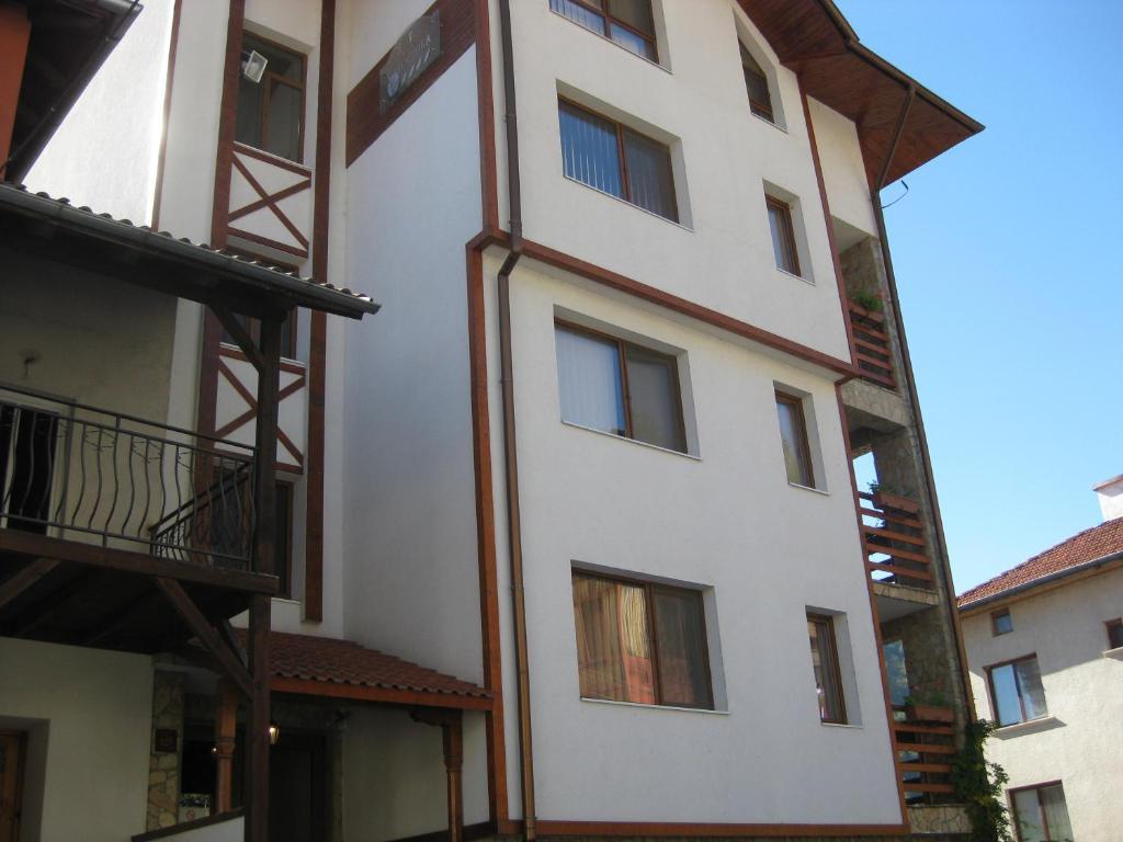 Family Hotel Veronika Devin Exterior foto